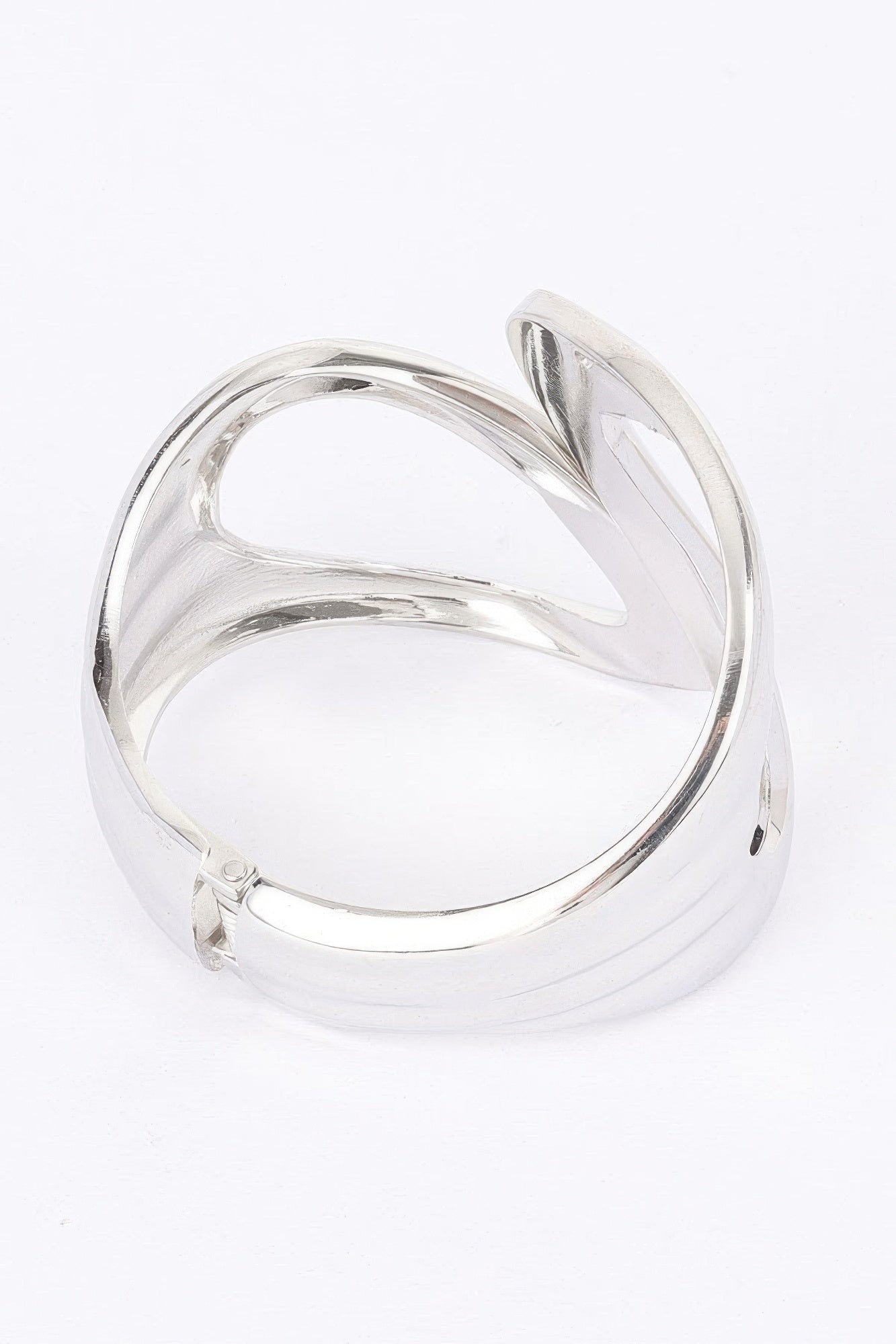 Metal Spring Hinge Cuff