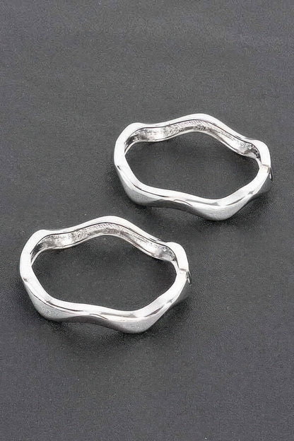 Curved Elegance Bracelet